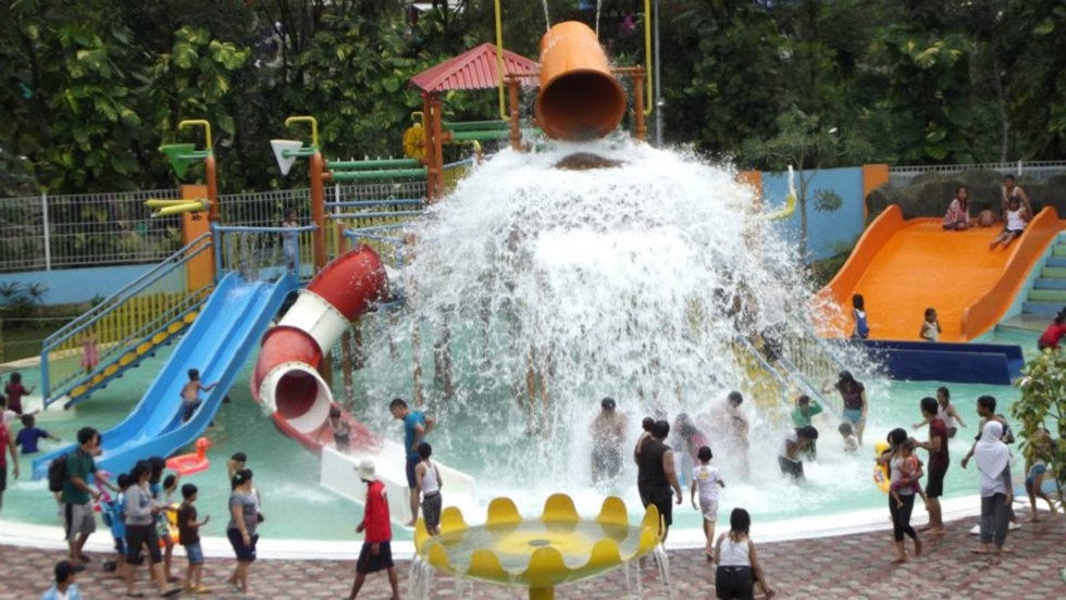 Water Park Taman Wisata Matahari