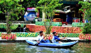 wahana wisata air perahu kayak