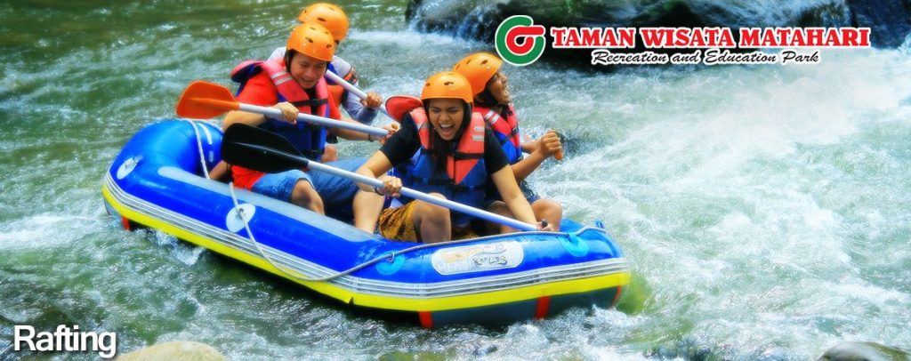 arung_jeram_ciliwung